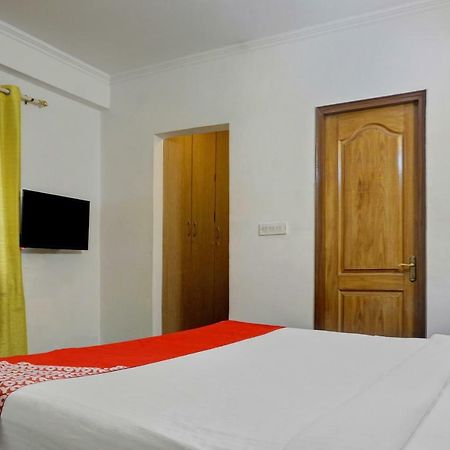 Oyo Flagship 592 Hauz Khas Village New Delhi Eksteriør billede