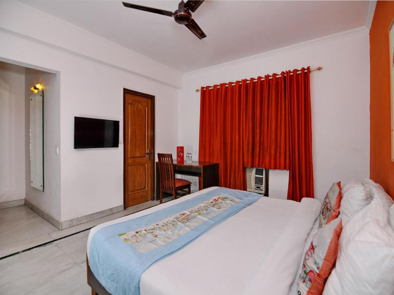 Oyo Flagship 592 Hauz Khas Village New Delhi Eksteriør billede