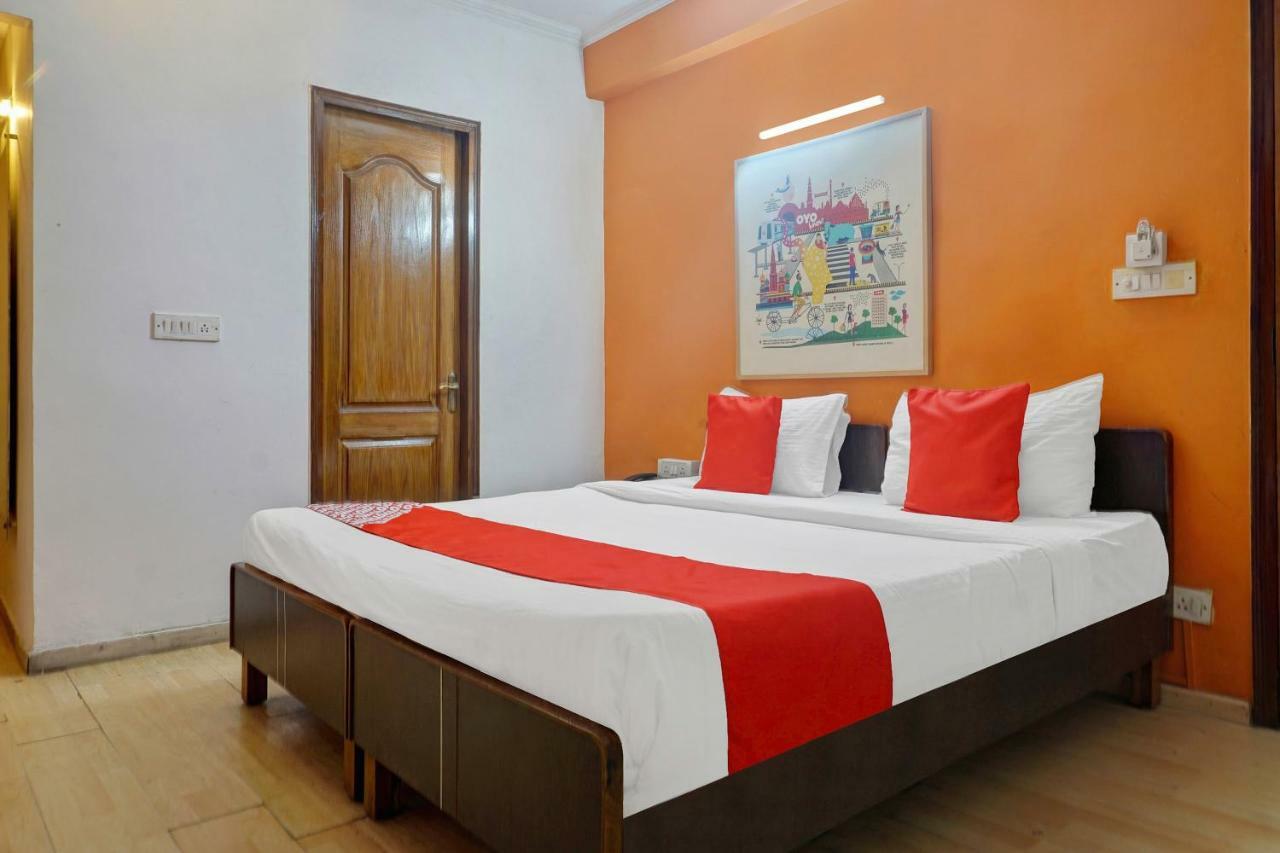 Oyo Flagship 592 Hauz Khas Village New Delhi Eksteriør billede